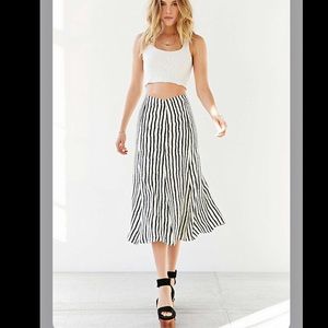 Kimchi Blue - Black & White Skirt